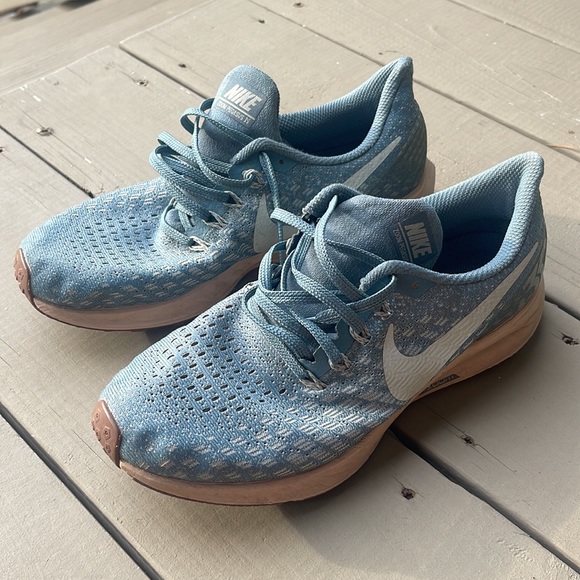 Nike Zoom Pegasus 35 - Picture 2 of 3